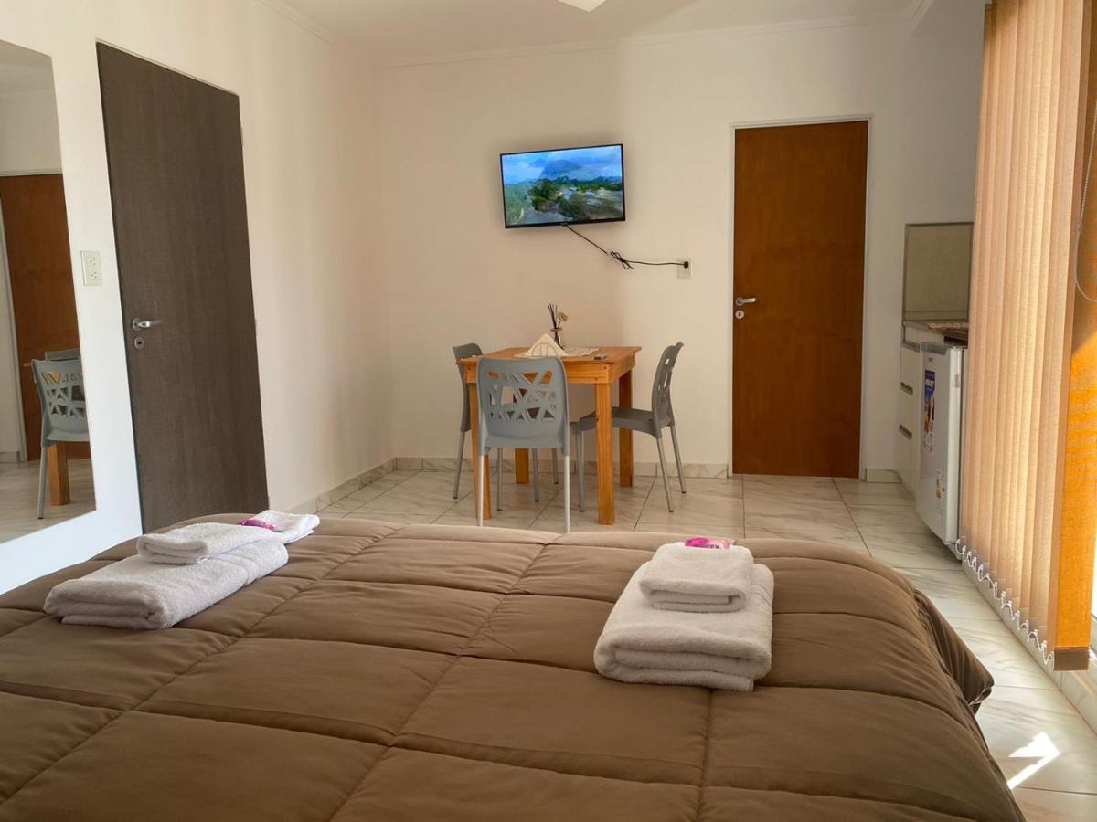 Apart Los Algarrobos Marcos Juarez Exterior foto